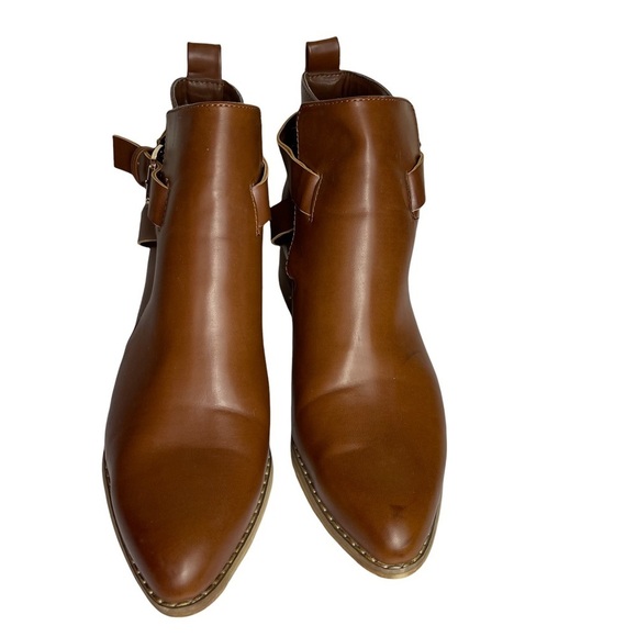 Forever 21 Brown Buckle Pointy Toe Booties Size 8 - Picture 3 of 13